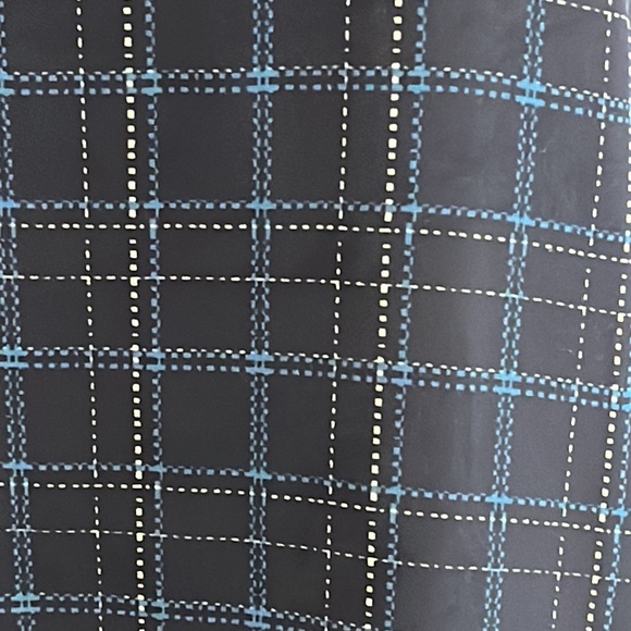 LOFT TOP - Picture 2 of 4